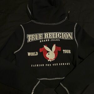 TRUE RELIGION X PLAYBOY CRYSTAL
CROP ZIP HOODIE